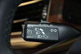 2016款大众宝来230TSI豪华型