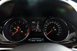 2016款大众宝来230TSI豪华型