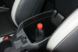 2015款现代Veloster飞思