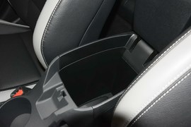 2015款现代Veloster飞思