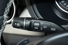 2015款奔驰B200豪华型