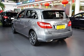 2015款奔驰B200豪华型