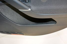 2016款大众高尔夫1.6L自动舒适型