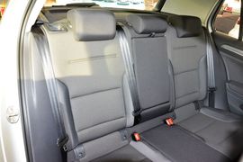 2016款大众高尔夫1.6L自动舒适型