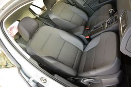 2016款大众高尔夫1.6L自动舒适型