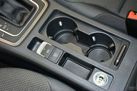 2016款大众高尔夫1.6L自动舒适型