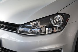 2016款大众高尔夫1.6L自动舒适型