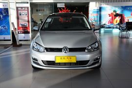 2016款大众高尔夫1.6L自动舒适型