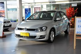2016款大众高尔夫1.6L自动舒适型