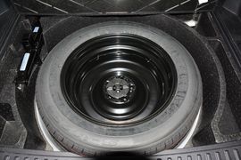 2016款奔腾X80