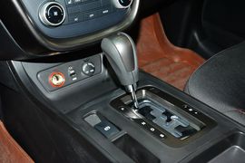 2016款奔腾X80
