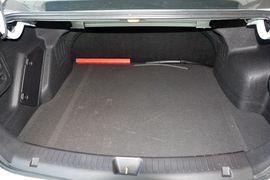 2015款海马第四代福美来1.6L手动悦尚型