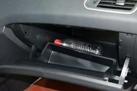 2015款海马第四代福美来1.6L手动悦尚型