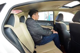 2015款海马第四代福美来1.6L手动悦尚型