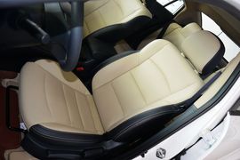 2015款海马第四代福美来1.6L手动悦尚型