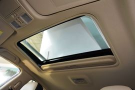 2015款海马第四代福美来1.6L手动悦尚型