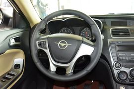 2015款海马第四代福美来1.6L手动悦尚型