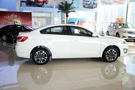 2015款海马第四代福美来1.6L手动悦尚型