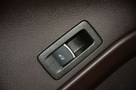 2016款大众途锐3.0TSI舒适型