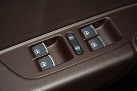 2016款大众途锐3.0TSI舒适型