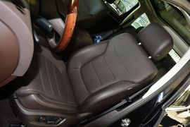2016款大众途锐3.0TSI舒适型