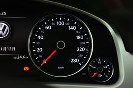 2016款大众途锐3.0TSI舒适型