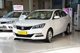 2015款长安悦翔V7 1.6L手动乐享型