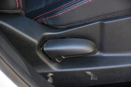 2015款铃木锋驭1.4T手动两驱尊贵型