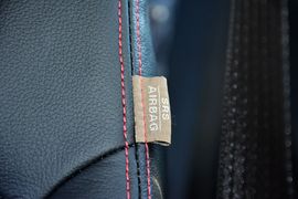 2015款铃木锋驭1.4T手动两驱尊贵型