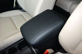 2015款本田CR-V