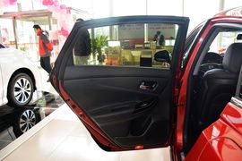 2015款本田思铂睿2.4L尊贵版