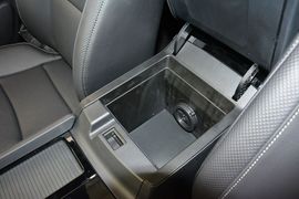 2015款本田思铂睿2.4L尊贵版