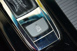 2015款本田思铂睿2.4L尊贵版
