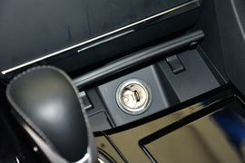 2015款本田思铂睿2.4L尊贵版