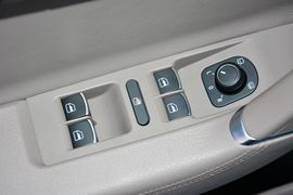 2016款大众迈腾1.8TSI智享豪华型