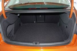   2014款奥迪A3 Limousine 35TFSI进取型