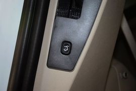 2014款克莱斯勒大捷龙3.6L舒适版