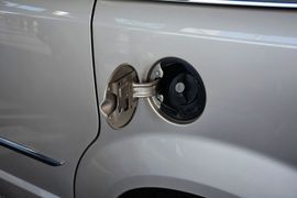2014款克莱斯勒大捷龙3.6L舒适版