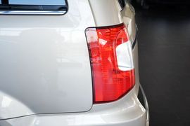 2014款克莱斯勒大捷龙3.6L舒适版