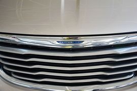 2014款克莱斯勒大捷龙3.6L舒适版