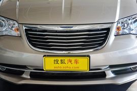 2014款克莱斯勒大捷龙3.6L舒适版