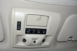 2014款克莱斯勒大捷龙3.6L舒适版