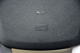 2014款克莱斯勒大捷龙3.6L舒适版