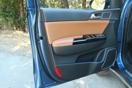 2016款东风悦达起亚KX5试驾