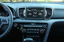 2016款东风悦达起亚KX5试驾