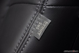 2010款一汽马自达睿翼轿跑车2.0L