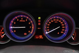 2010款一汽马自达睿翼轿跑车2.0L