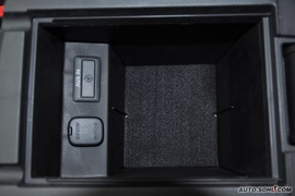 2010款一汽马自达睿翼轿跑车2.0L