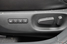 2010款一汽马自达睿翼轿跑车2.0L