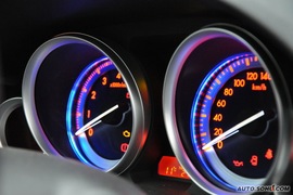 2010款一汽马自达睿翼轿跑车2.0L